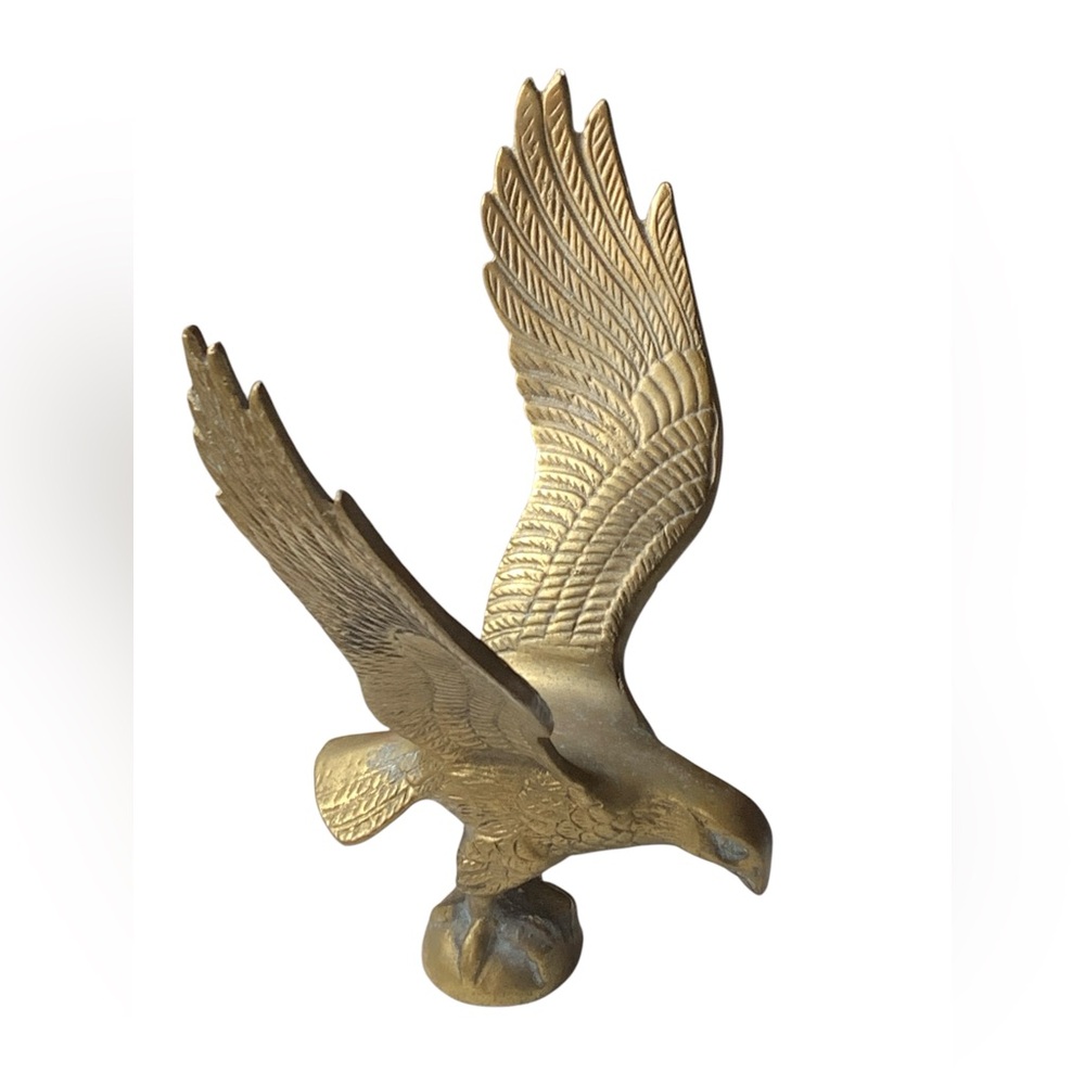 Vintage Large Brass Majestic Eagle Sculpture in Flight Flag topper Bird FIRM$